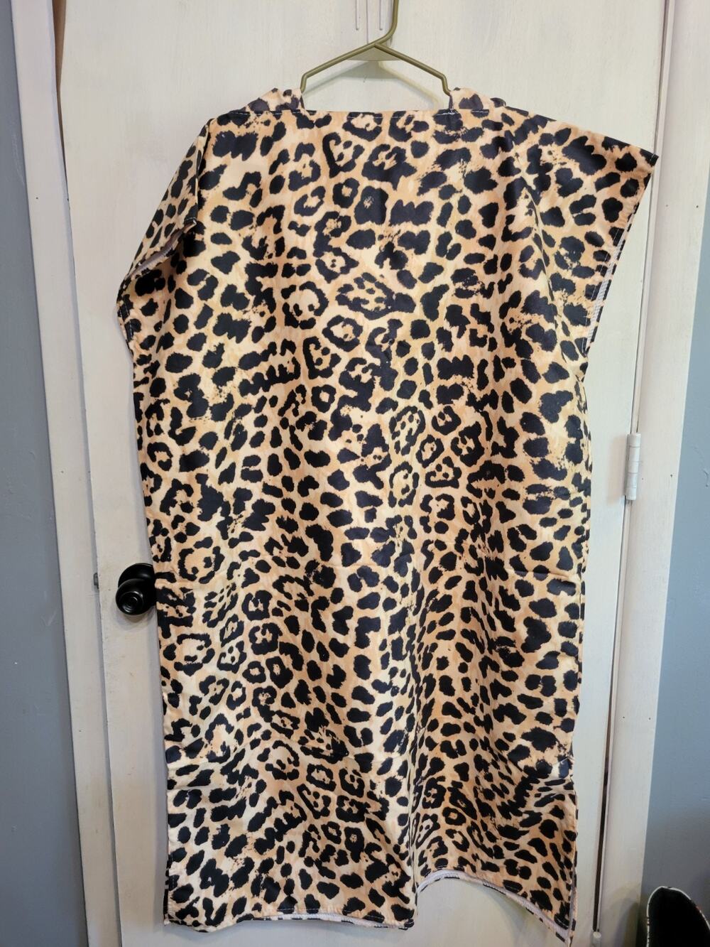 leopard print hooded towel poncho New One Size